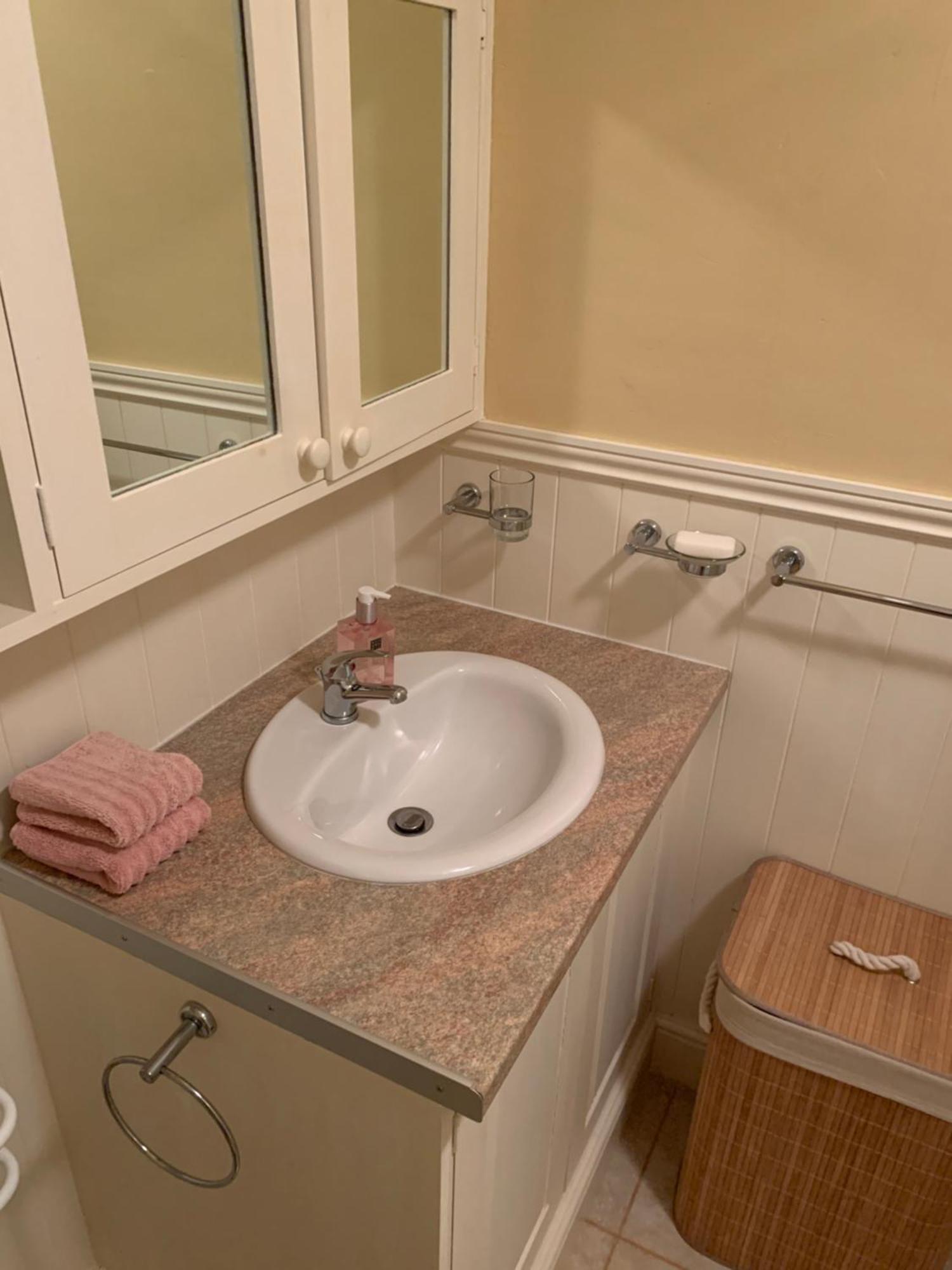 Gite Maison Du Trottoir, Sussac エクステリア 写真
