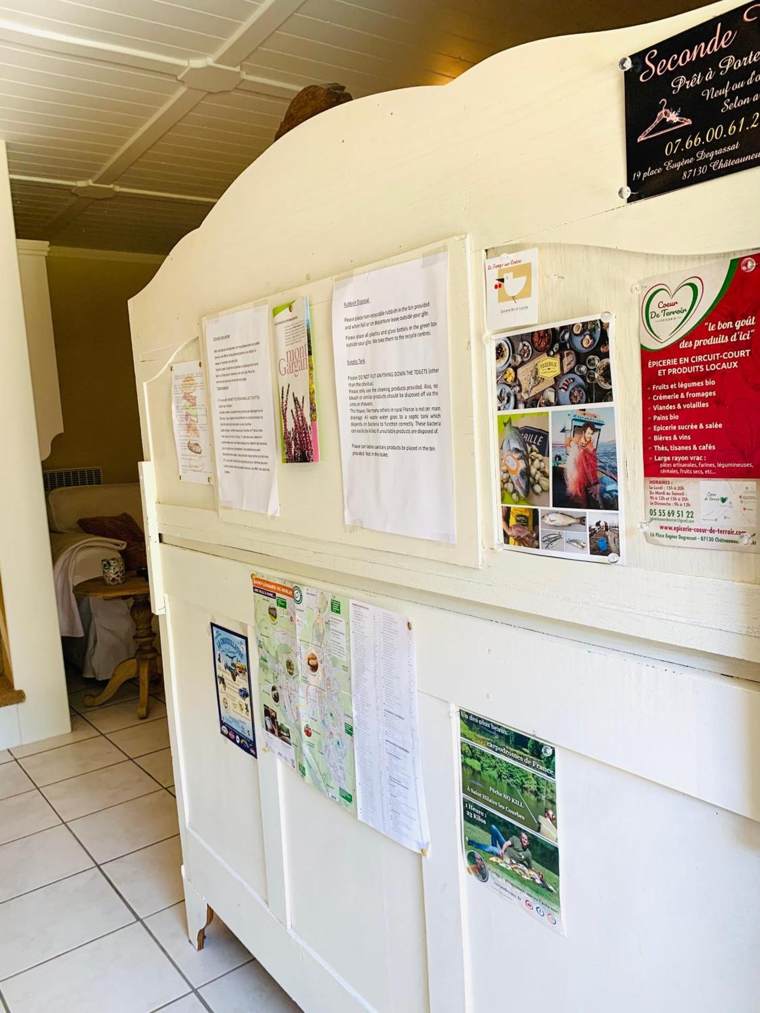 Gite Maison Du Trottoir, Sussac エクステリア 写真