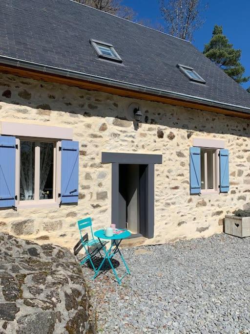 Gite Maison Du Trottoir, Sussac エクステリア 写真